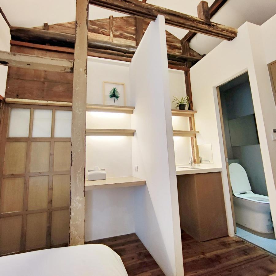 טאינאן Jerry'S Mazehut Hostel מראה חיצוני תמונה