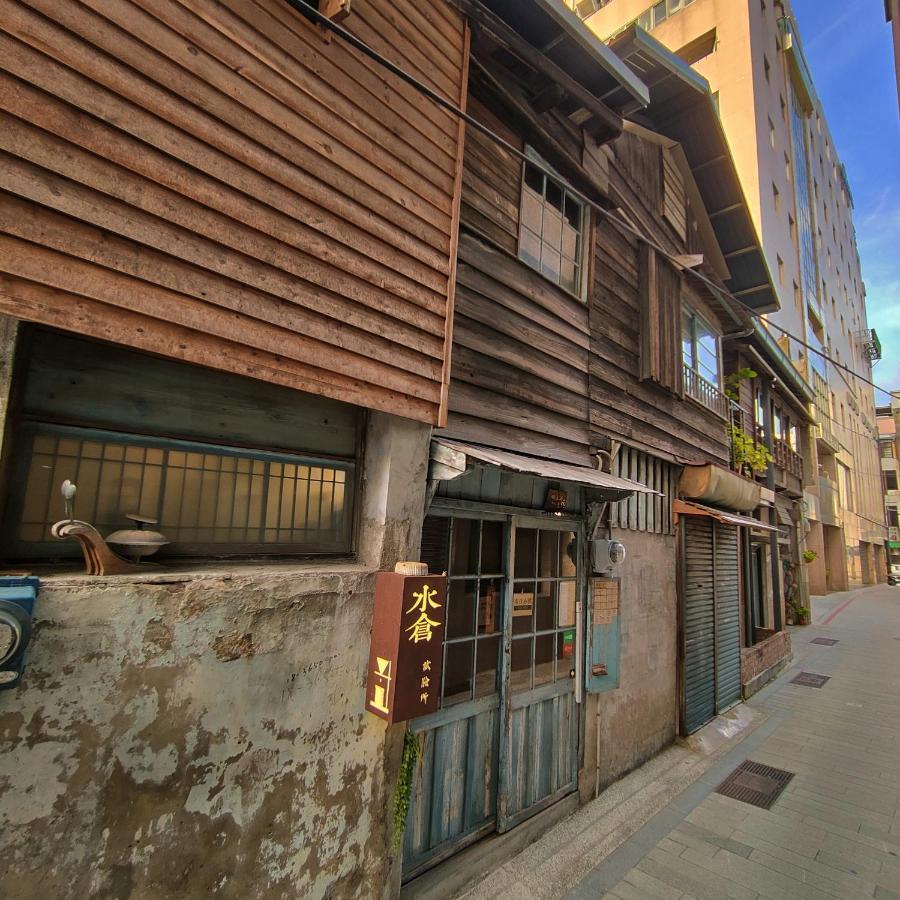 טאינאן Jerry'S Mazehut Hostel מראה חיצוני תמונה