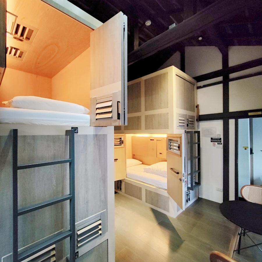 טאינאן Jerry'S Mazehut Hostel מראה חיצוני תמונה